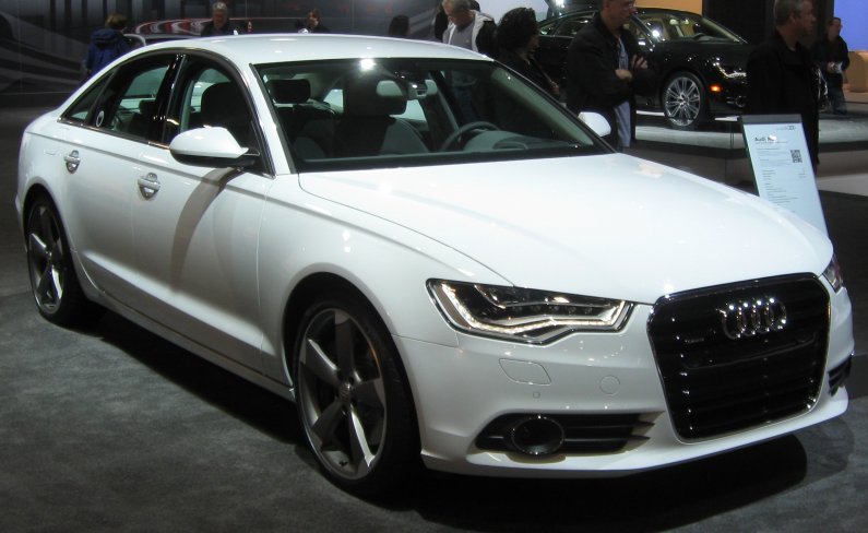 AMOTO ARAÇ KİRALAMA DAN AUDİ A6 S LİNE DİZEL