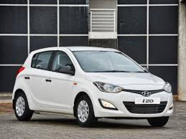 FİRST CLASS CAR RENTAL 'DEN KİRALIK HYUNDAİ İ20