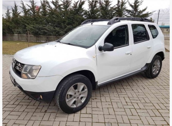 CEYLAN RENT ACAR DAN DACİA DUSTER