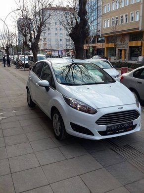 Ford Fiesta Benzin Manuel