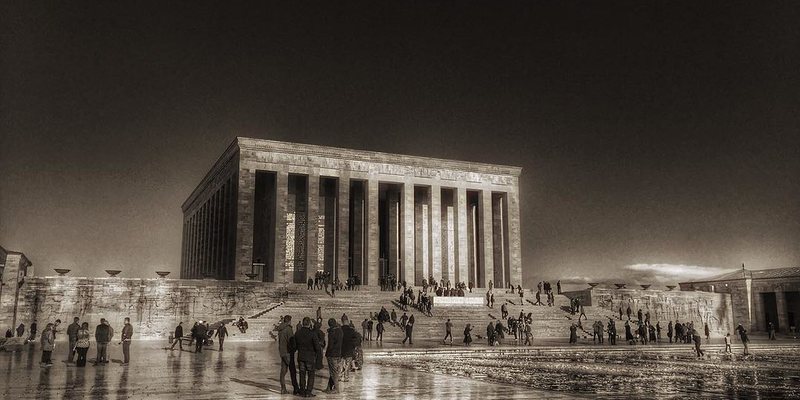 Ankara'da Araç Kiralama Rehberi: Esenboğa, Trafik ve Rotalar